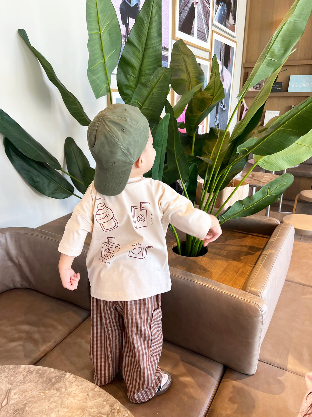 Juice Club Oversized T-Shirt - Oat Milk