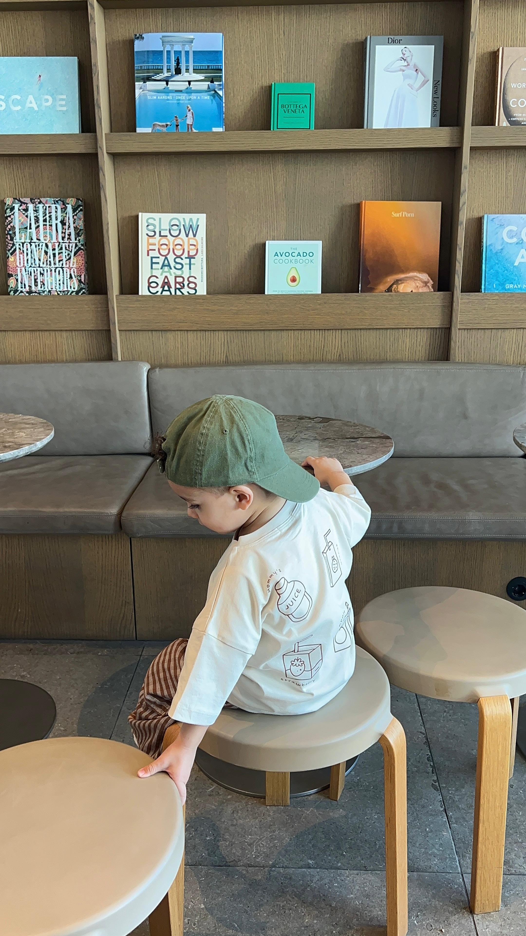 Juice Club Oversized T-Shirt - Oat Milk