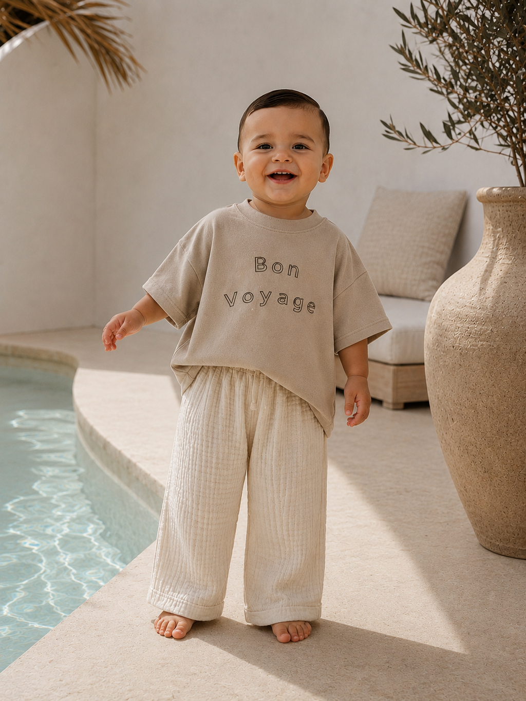 Bon Voyage Oversized t-shirt - Toasted Almond