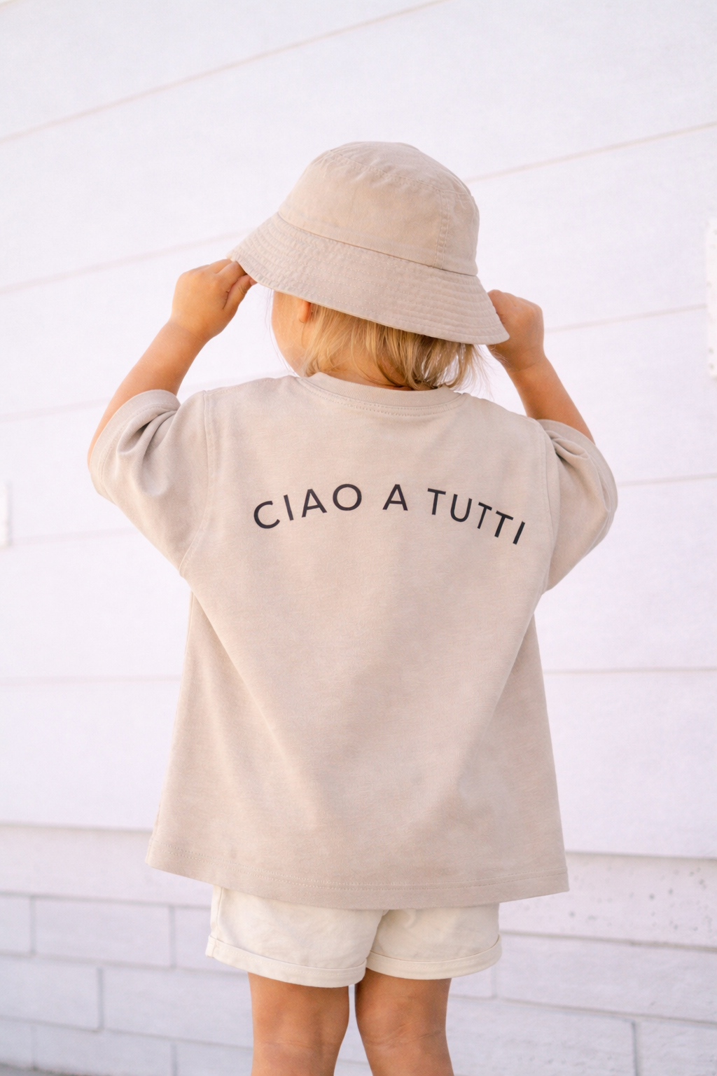 Bon Voyage Oversized t-shirt - Toasted Almond